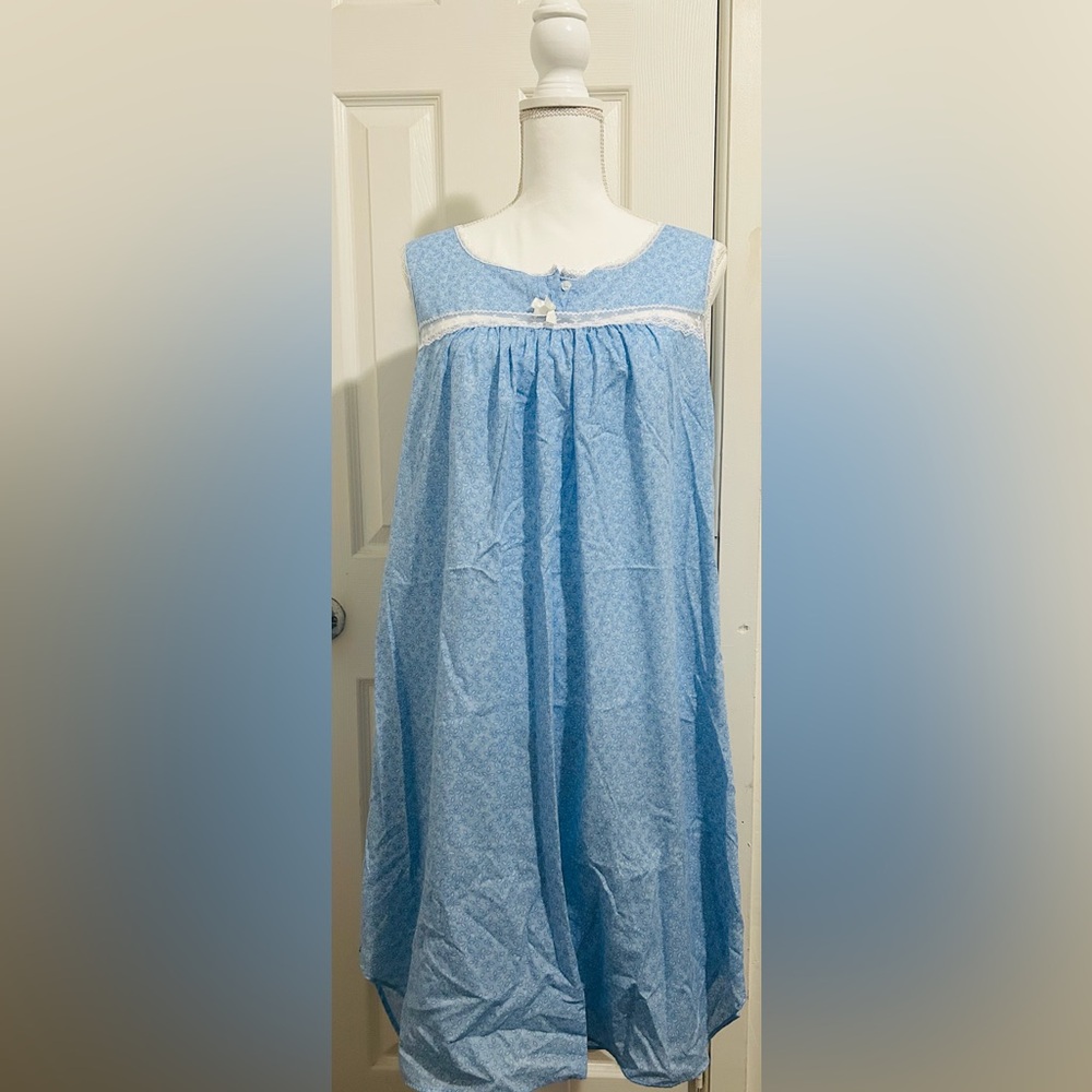 Light Blue Printed Women’s Nightgown
